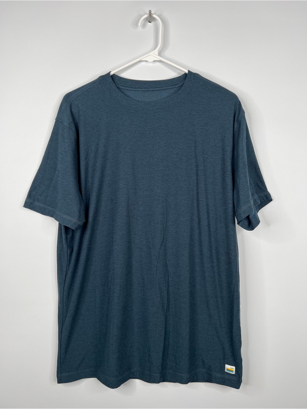 Vuori Men's Short Sleeve Shirts Crew Tee Green Blue Bundle Size Large